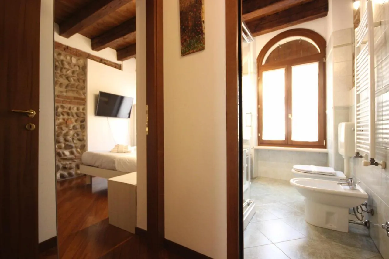 Apartment Case Vr Holiday Casa Di Mezzo Verona