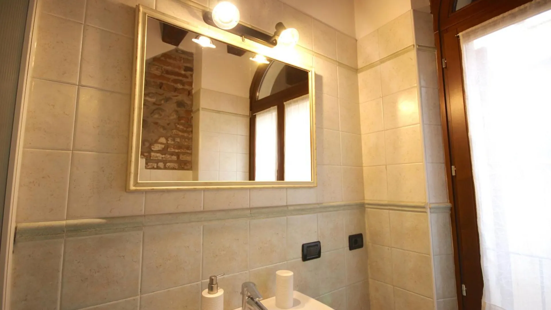 Case VR Holiday Casa di Mezzo Verona Appartamento